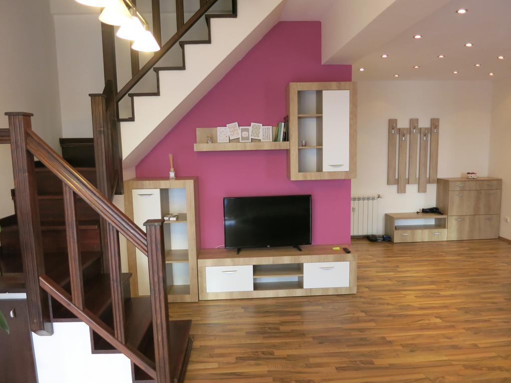 Penthouse Apartament Nufarul Nagyvárad Kültér fotó